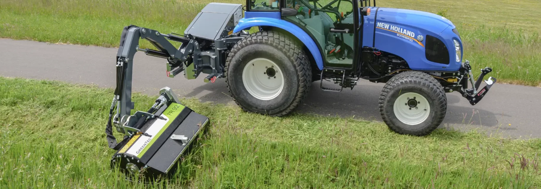 Professional ditch mowers for compact tractors